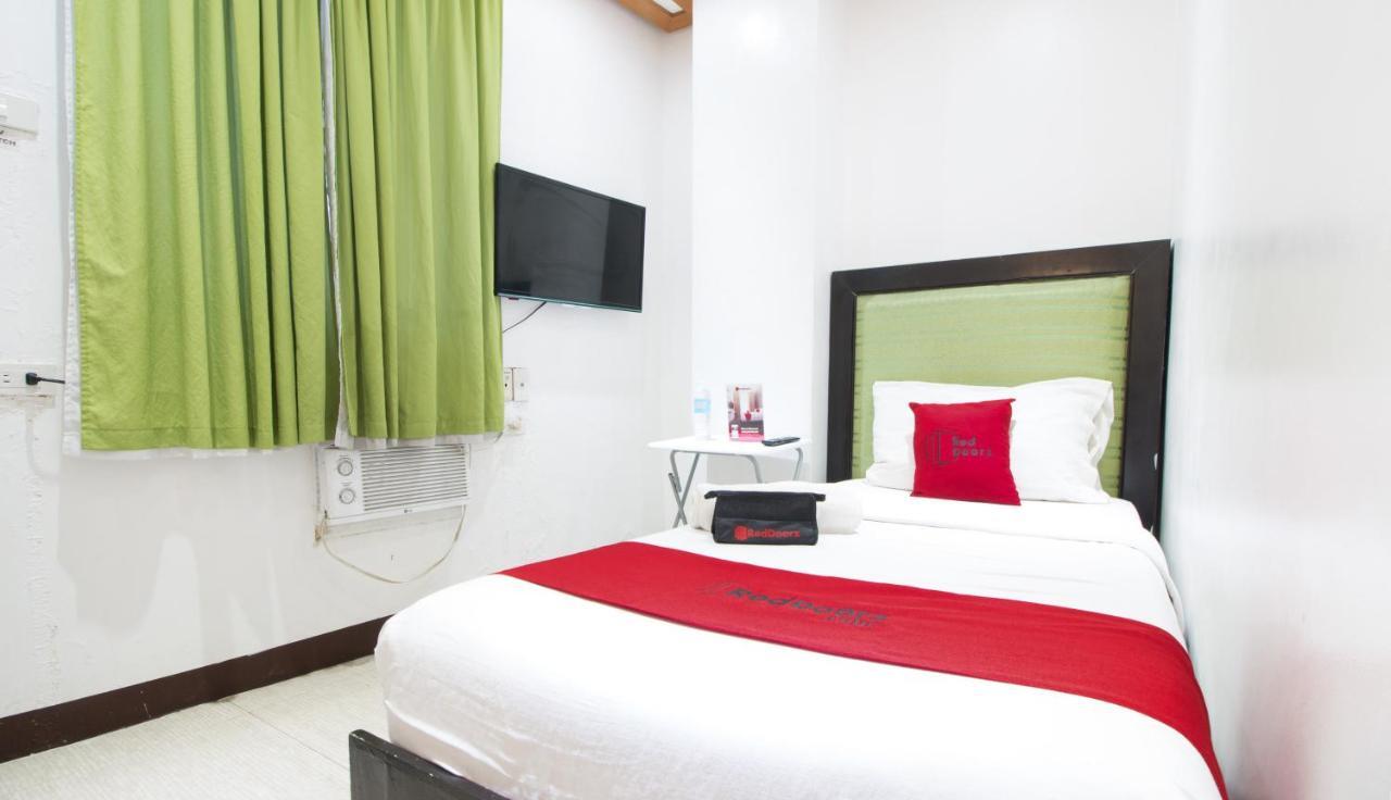 فندق Reddoorz @ Real Fatima Tacloban Anibong المظهر الخارجي الصورة