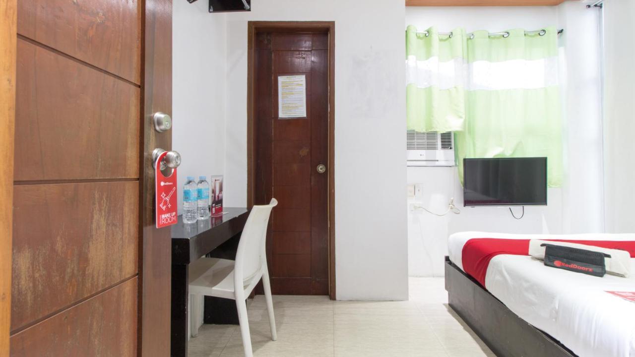 فندق Reddoorz @ Real Fatima Tacloban Anibong المظهر الخارجي الصورة